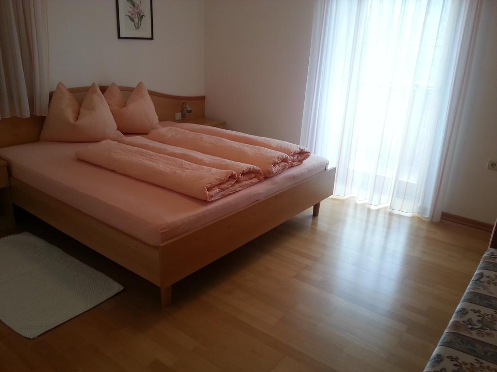 Neu-Schoetzerhof メルティナ 部屋 写真